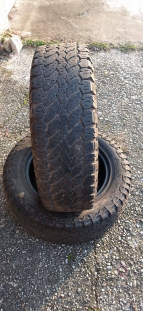 215/65 r16 3ves 2db General aut gumi elad