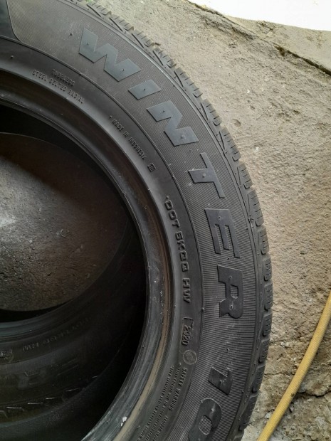215 65 r16 gumi szinte uj