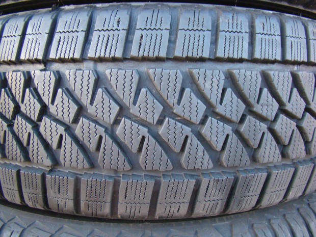 215/65 r16c Bridgestone C-s 2022-es tli gumi 215/65r16c