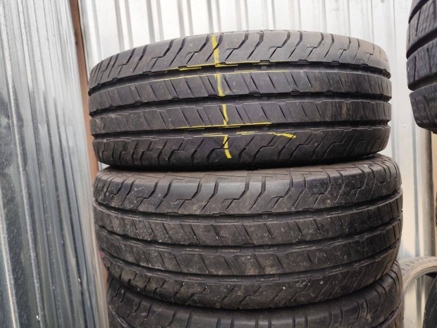 215/65 r16c Continental nyári