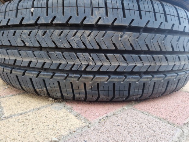 215/65r16C Continental/Michelin j nyari garnitra 2021