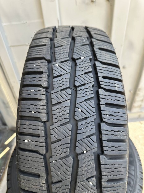 215/65r16 c Michelin Agilis Alpin 215/65R16 C