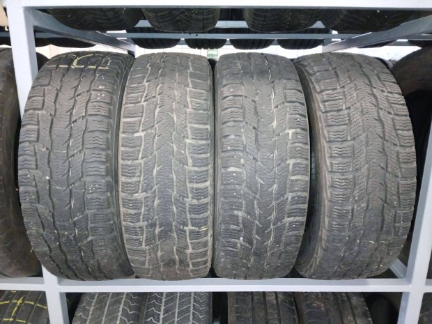 215/70R15C Nokian tli gumi garnitra