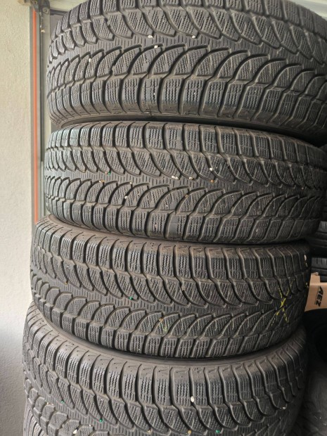 215/70R16 Bridgestone tligumik 215/70 16 tli 70e/4db