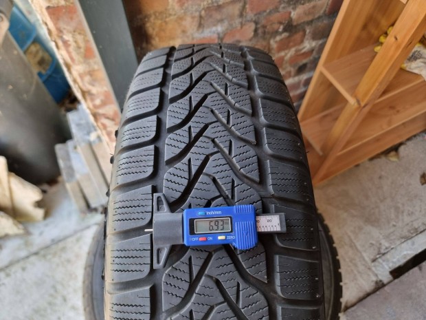 215/70R16 Lassa tli garnitra jszer llapotban olcsn elad!