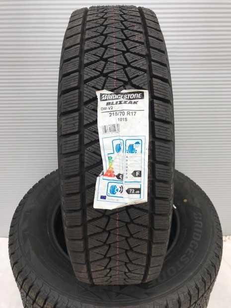 215/70R17 215/70 R17 j Bridgestone tli gumi Dot18 R/db