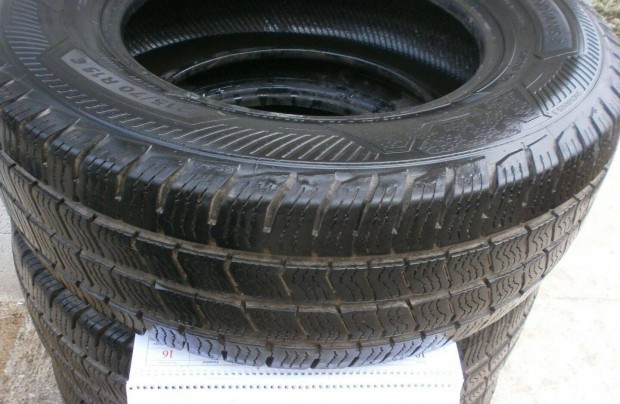 215/70 R15C Barum kisteher tligumi 4 db