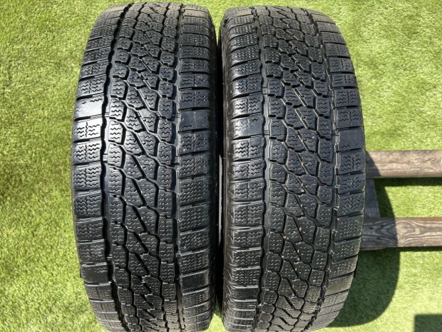215/70 R15C Firestone VanHawk 2 téli gumi 7mm