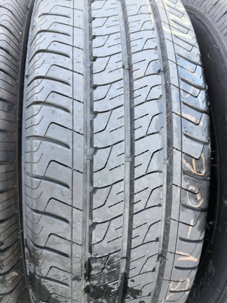 215/70 R15C Új!! Sava nyári gumi 90000ft a 4db /122/
