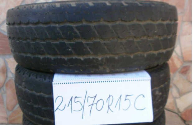 215/70 R15C kisteher nyárigumi 4 db