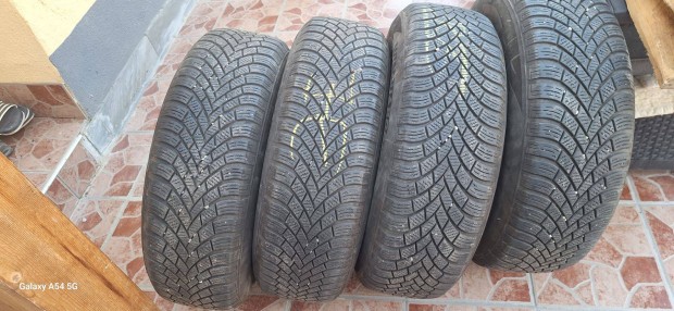 215/70 R16 Hyundai Tucson tli gumi felnivel elad