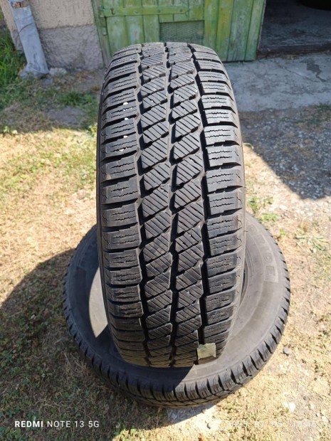 215/70 r15C 3éves 80%os 2db Goodride 4 évszakos gumi eladó
