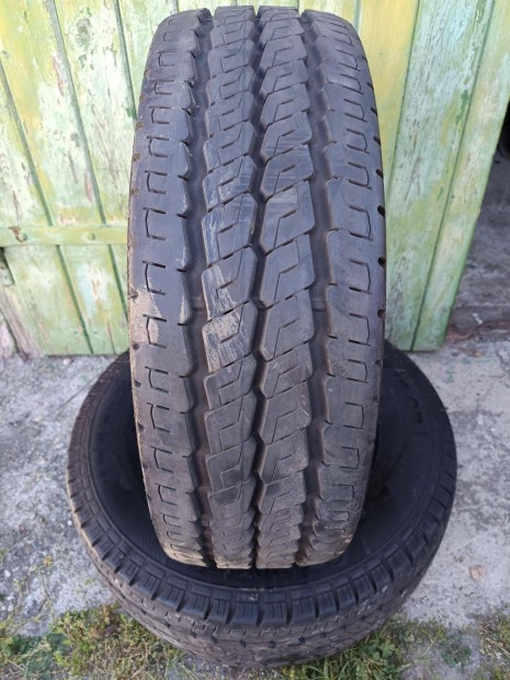 215/70 r15C 90%os 2db Continental nyári gumi eladó