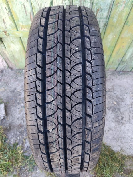 215/70 r15C 99%os 1db Barum Vanis2 nyári gumi eladó