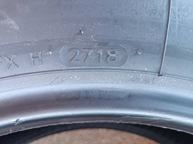 215/70 r16 Hankook Wintericept Evo2 suv téli gumi garnitúra