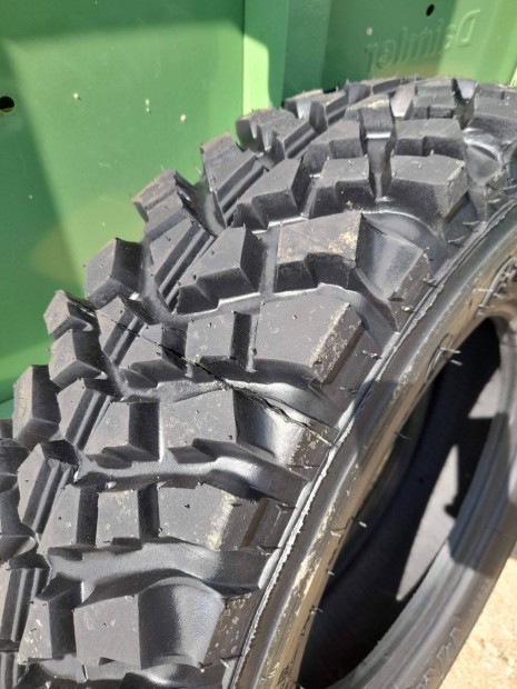 215/75R15 Sahara mintás terepgumi