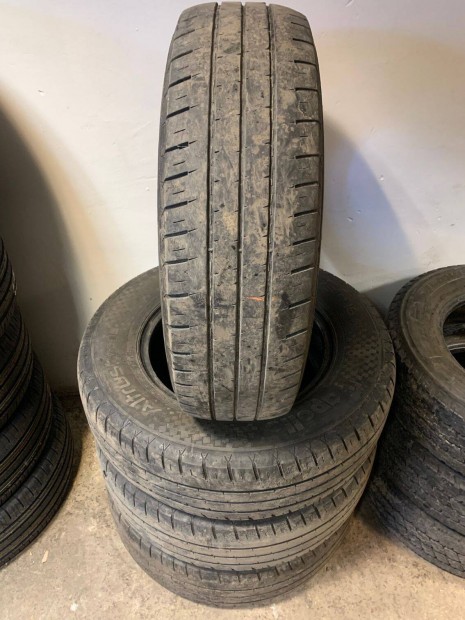 215/75R16C 215 75 16C 215/75x16C Apollo nyri gumi elad