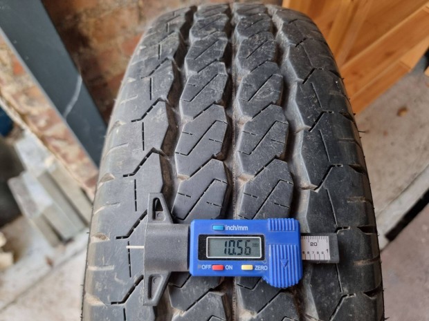 215/75R16C Lassa garnitúra teljesen újszerű állapotban eladó!