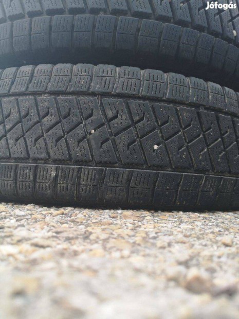 215/75R16C kisteherre tligumik