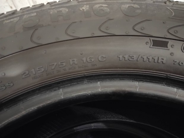 215/75R16c continental teheraut gumi.