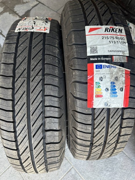 215/75 R16C 2023