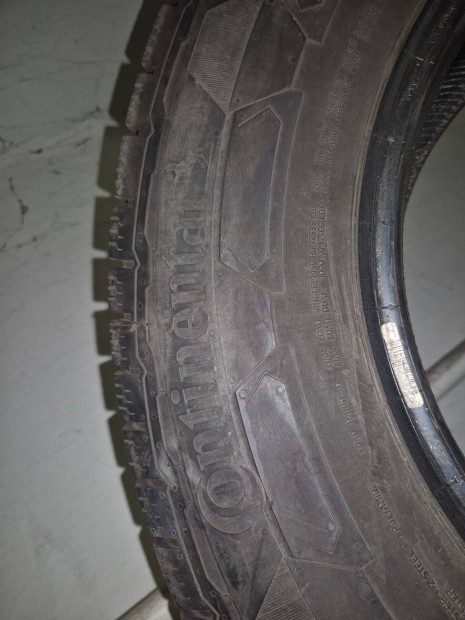 215/75 R16 C -s tli gumi Vancontact Winter Continental