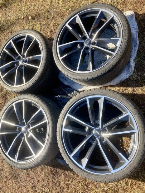 21" 5x112 gyari Audi alufelni szett