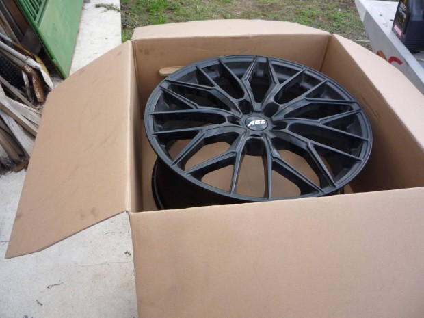 21-es Aez ktszles alufelni garnitra 5X120 Tesla / BMW