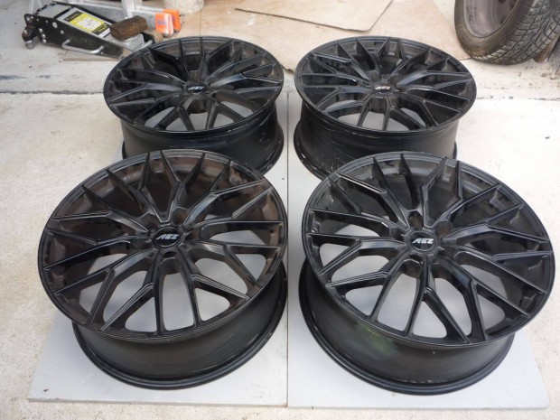 21-es Aez ktszles alufelni garnitra 5X120 Tesla / BMW