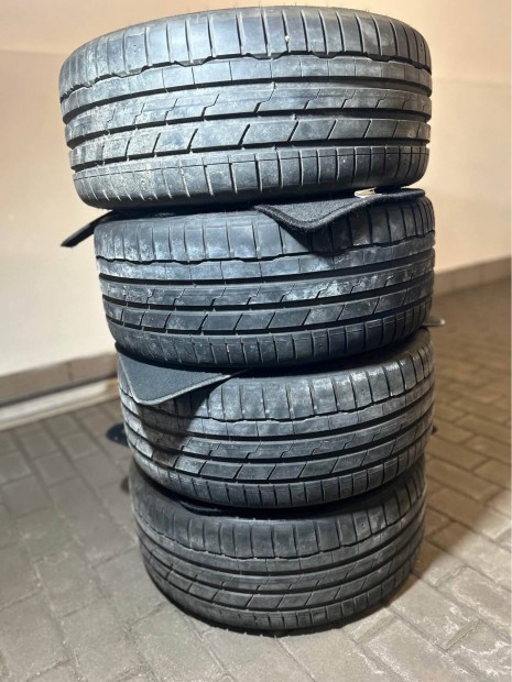 225/35R19 Hankook nyari 4db újszerű 225/35 R19