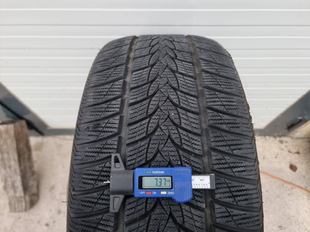 225/35R19 Imperial téli garnitúra szinte újszerű állapotban eladó!