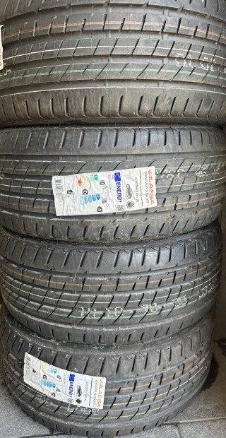 225/35 R19 Lassa j