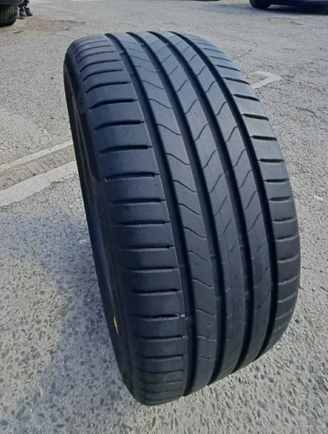 225/40R18 Bridgestone nyari 4db újszerű 225/40 R18
