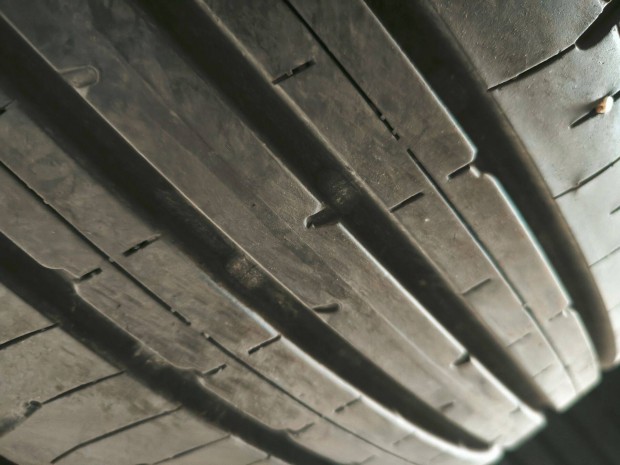 225/40R18 Falken nyárigumik eladók