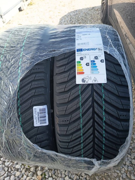225/40R18 Michelin Crossclimate 3 vadonat�j n�gy�vszakos gumiabroncs