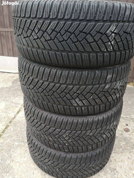 225/40R18 Szezonvgi Kirusts 60e/4db Fulda tligumik eladk