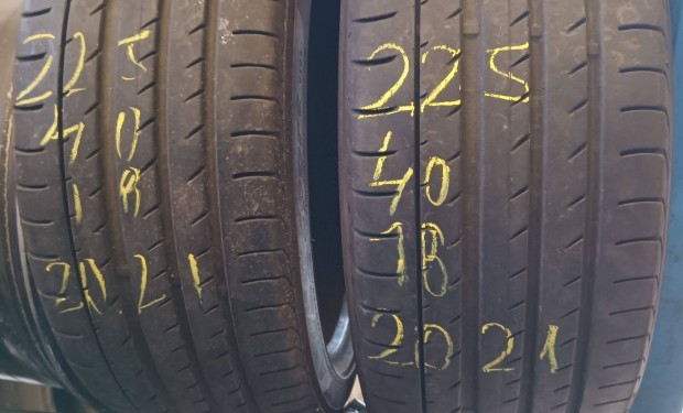225/40R18 Yokohama nyári 2021 2db egyben eladó!