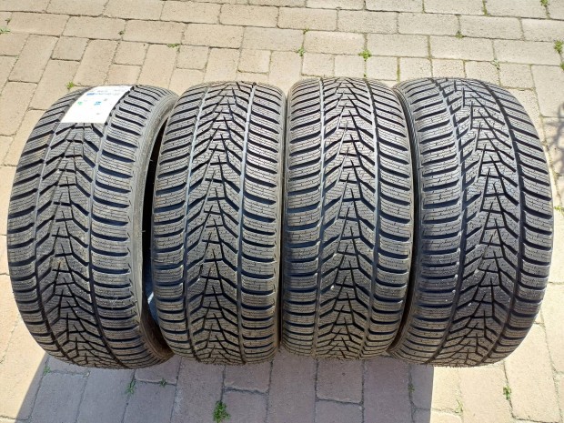 225/40R19 225/40R 19 225/40 R19 225/40 R 19 Hankook tli gumi