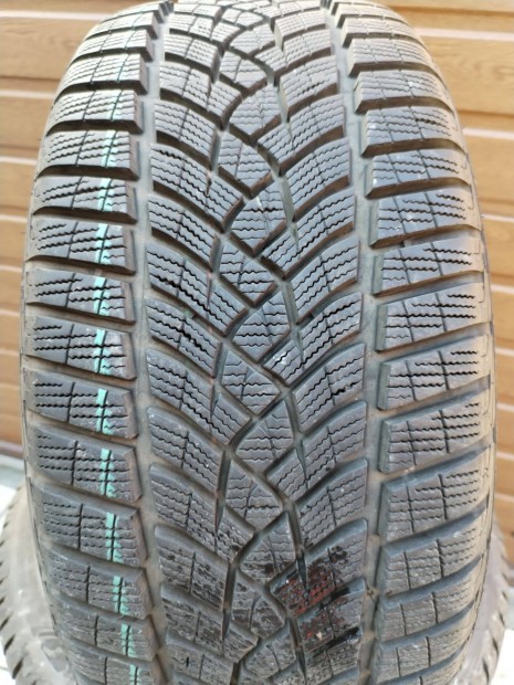 225 40 18 goodyear 225/40 R 18 tli gumi garnitura jszer