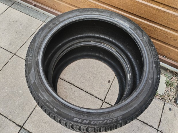 225 40 18 pirelli 225/40 R 18 4évszakos gumi 2 db 2021.13.hét