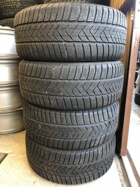 225/40/18 téli gumi Pirelli 225 40 18