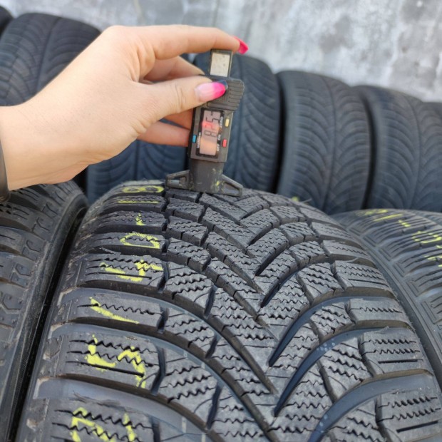 225/40 R18 Giti téli gumi 99500ft a 4db /15/