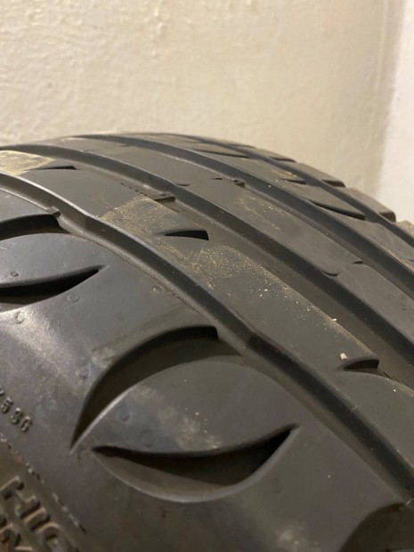 225/40 R18 Kormoran gumi