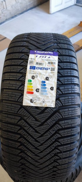 225/40 R18 Laufenn (Hankook csoport) ifit+ tli gumi garnitrk