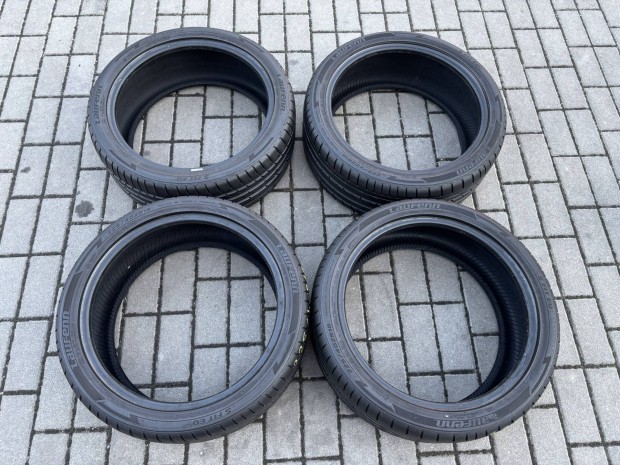 225/40 R18 Laufenn nyrigumi