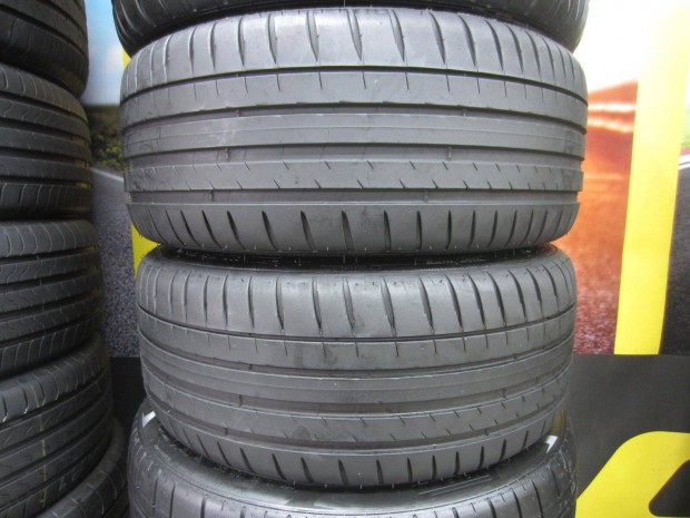 225/40 R18 Michelin PS4 92Y