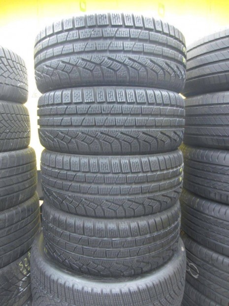 225/40 R18 Pirelli Sottozero2 92V