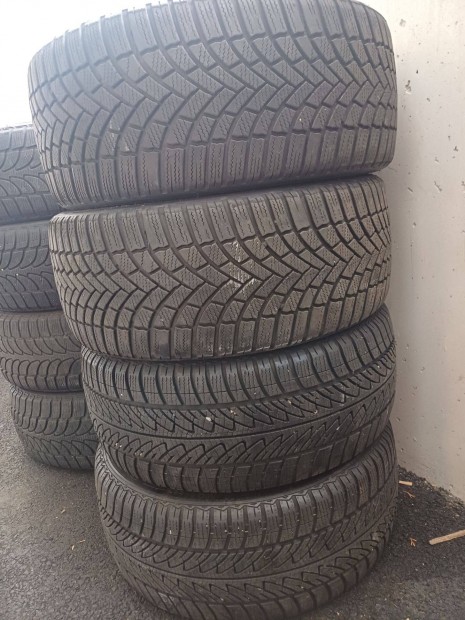 225/40 R18 tli 6mm