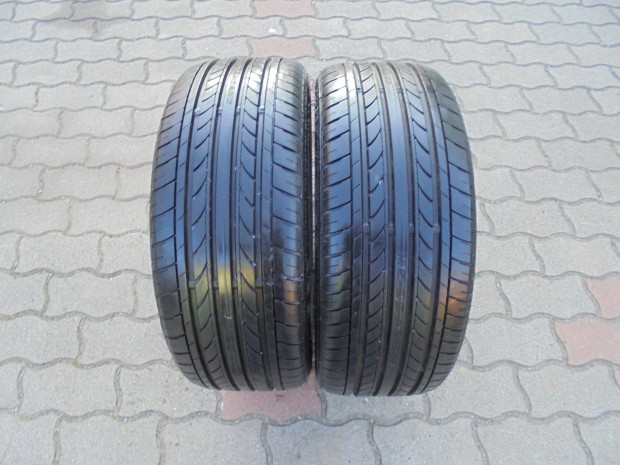 225/40 R 18-as szinte új nyári gumi pár eladó