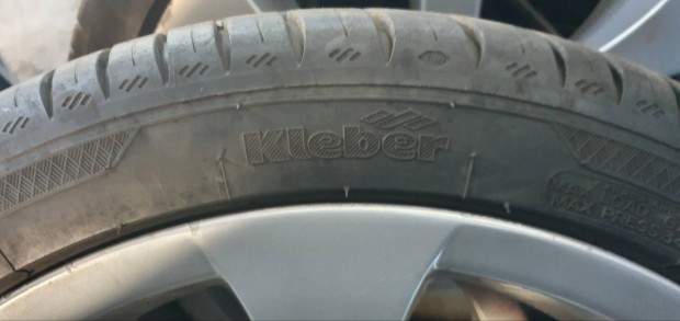 225/40, 255/35 r18 Kleber ny�ri garnit�ra